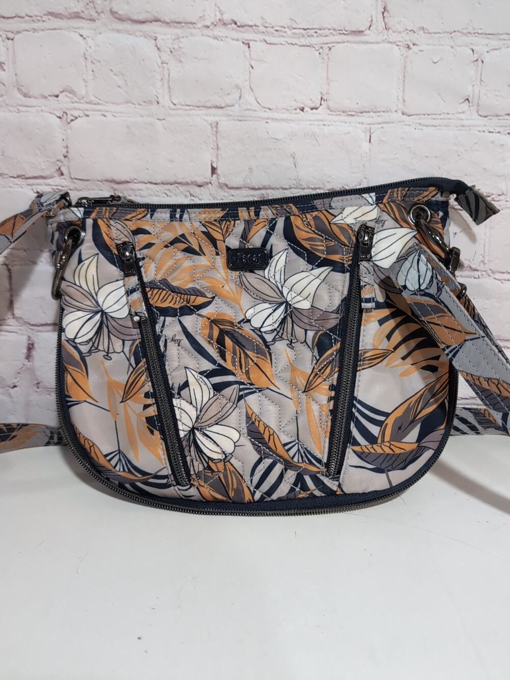 Lug Swivel RFID Lily Gray Quilted Convertible Crossbody/Shoulder Bag Expandable